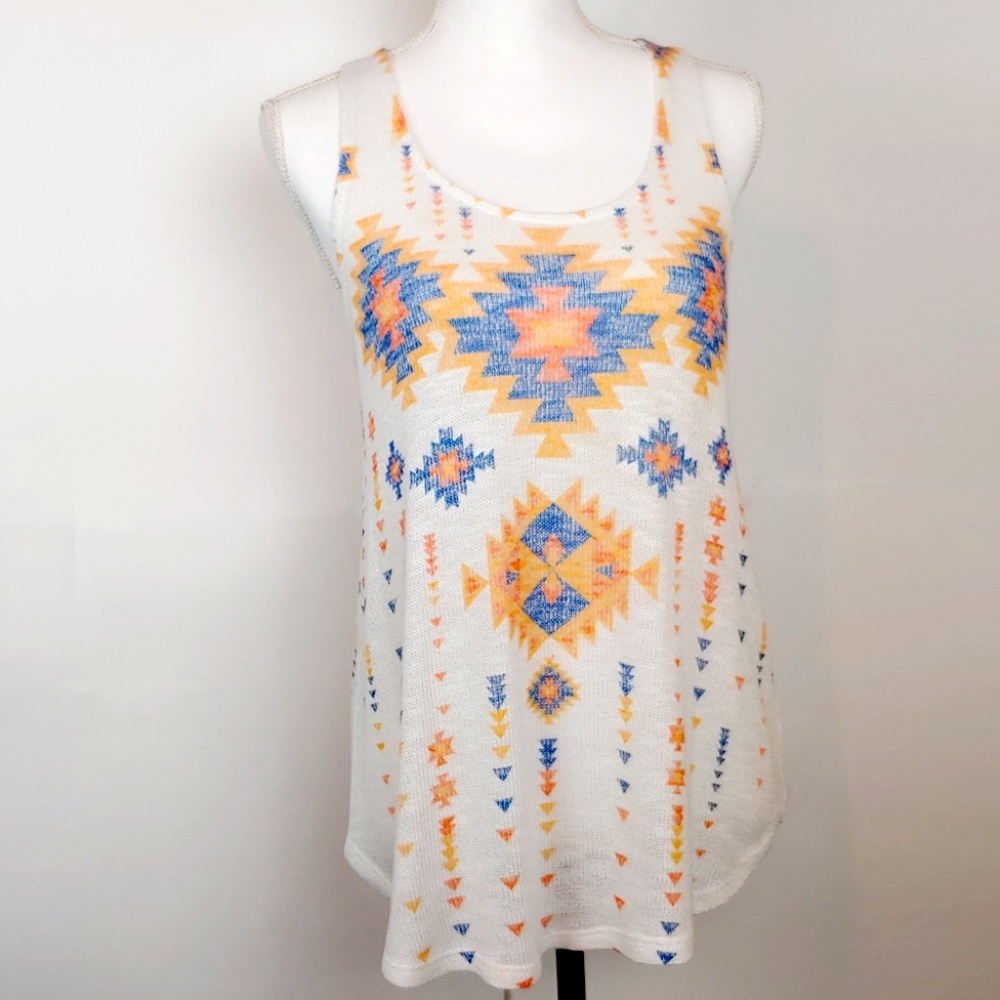 Blushed Sleeveless Tribal Design Polyester Rayon